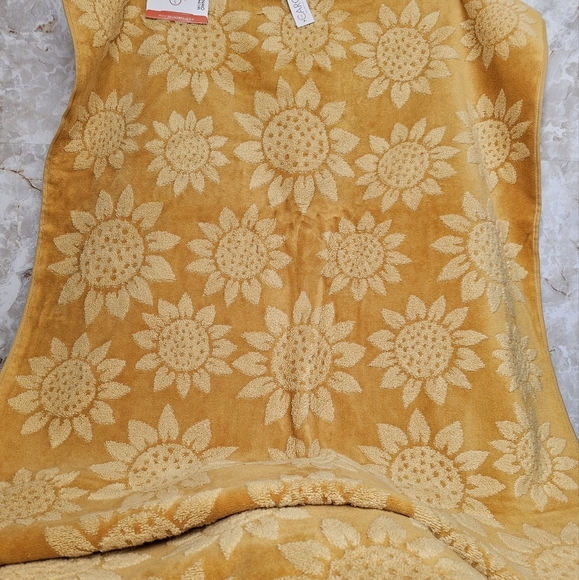 CARO Bath Towel Set 4 piece - Picture 13 of 16